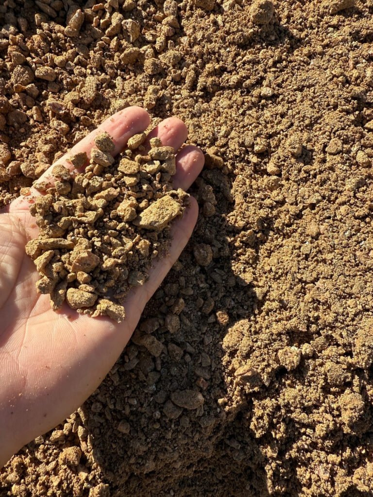 RED DECOMPOSED GRANITE HALF INCH MINUS
